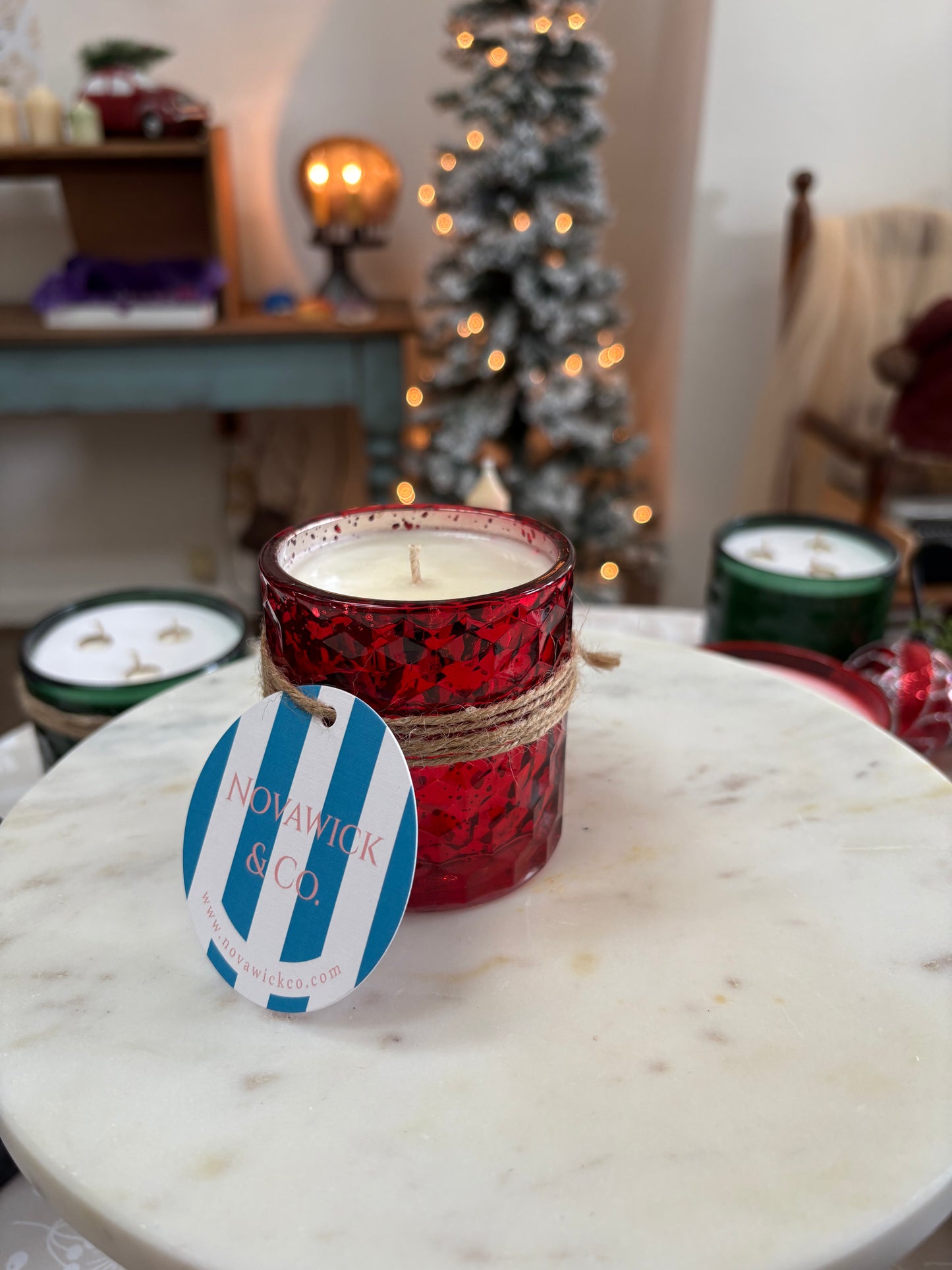 6oz Red Honeycomb Candle